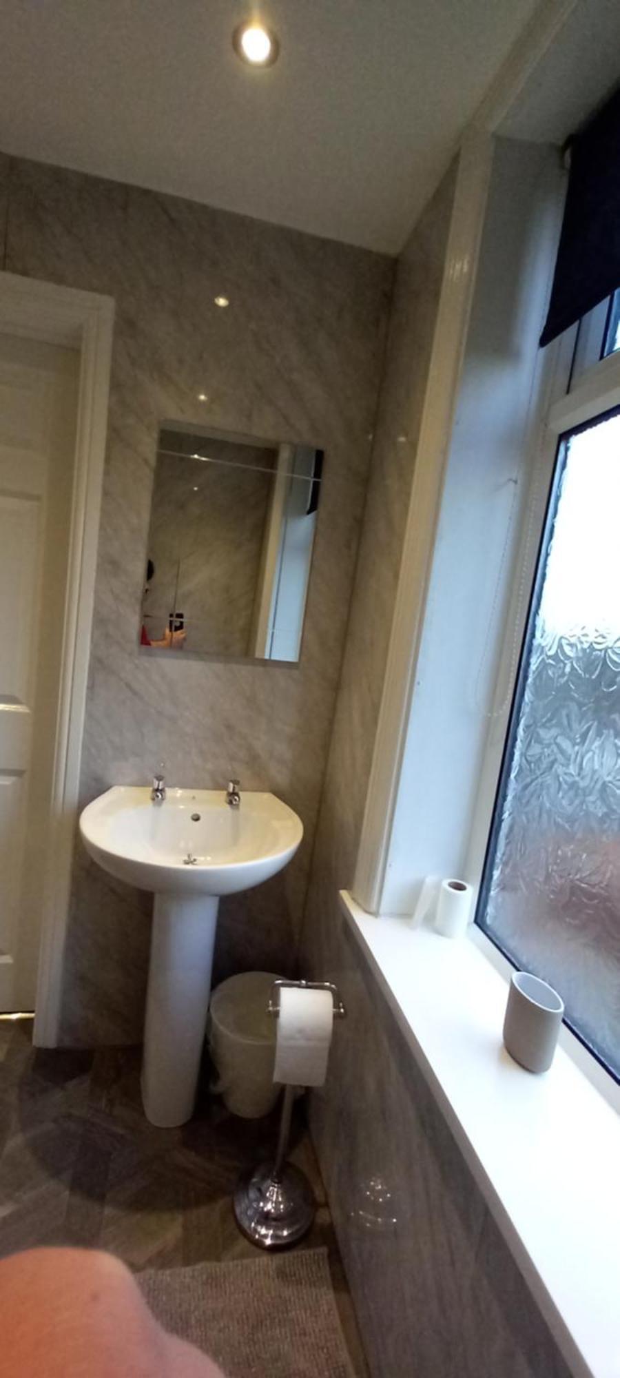 Room From Home, Private Ensuite Spacious Room Шефилд Екстериор снимка