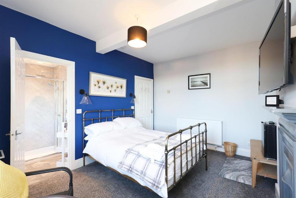 Room From Home, Private Ensuite Spacious Room Шефилд Екстериор снимка
